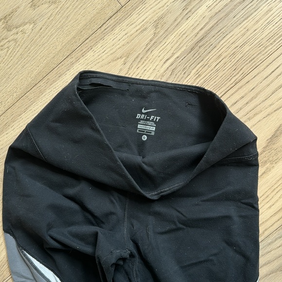 Nike leggings - Picture 4 of 7